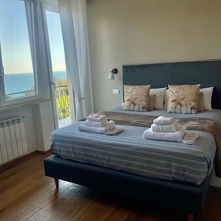 Un Sogno Nel Golfo Dei Poeti New Apartment เลริชี ภายนอก รูปภาพ