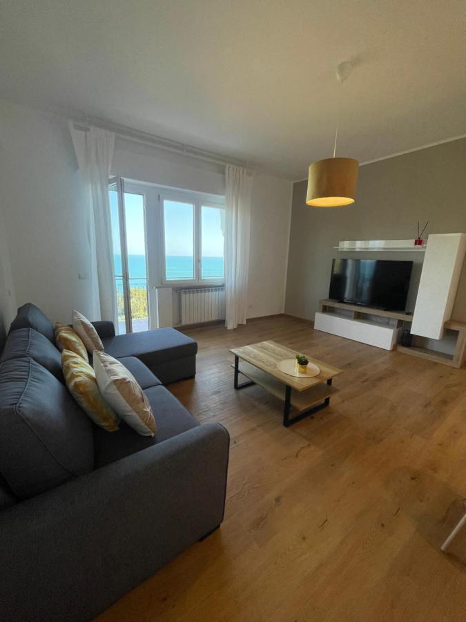 Un Sogno Nel Golfo Dei Poeti New Apartment เลริชี ภายนอก รูปภาพ