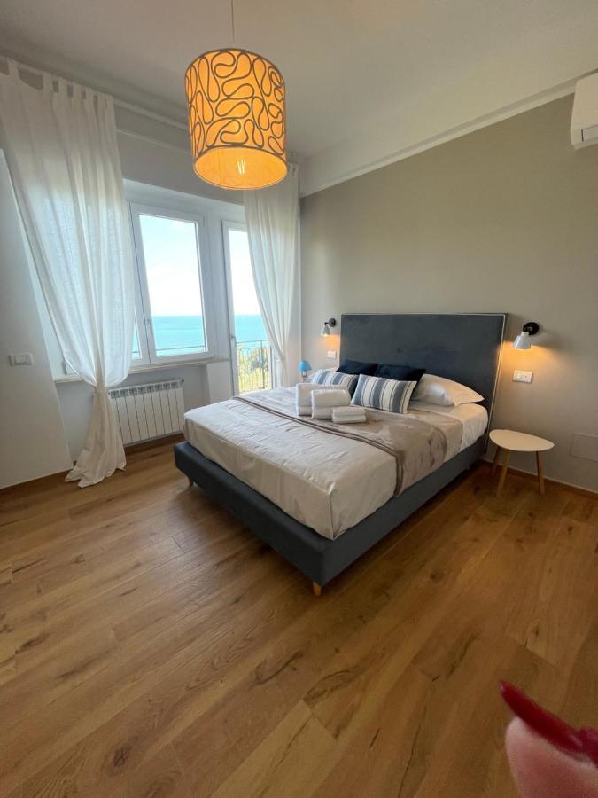 Un Sogno Nel Golfo Dei Poeti New Apartment เลริชี ภายนอก รูปภาพ